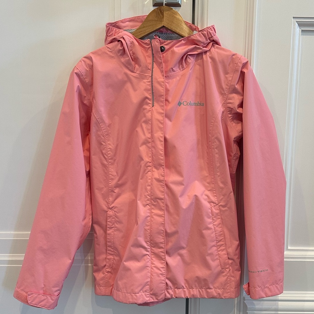 Columbia Girls' Arcadia Hooded Rain Jacket in a Pink/Peach color, size M (10/12)